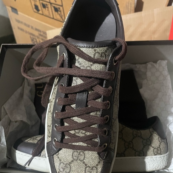 Gucci - Picture 5 of 6